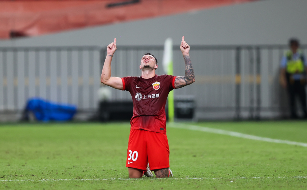 法甲倒计时，上海海港今夜复出首秀，细节引发关注，媒体盛赞，团队化学反应显著的简单介绍