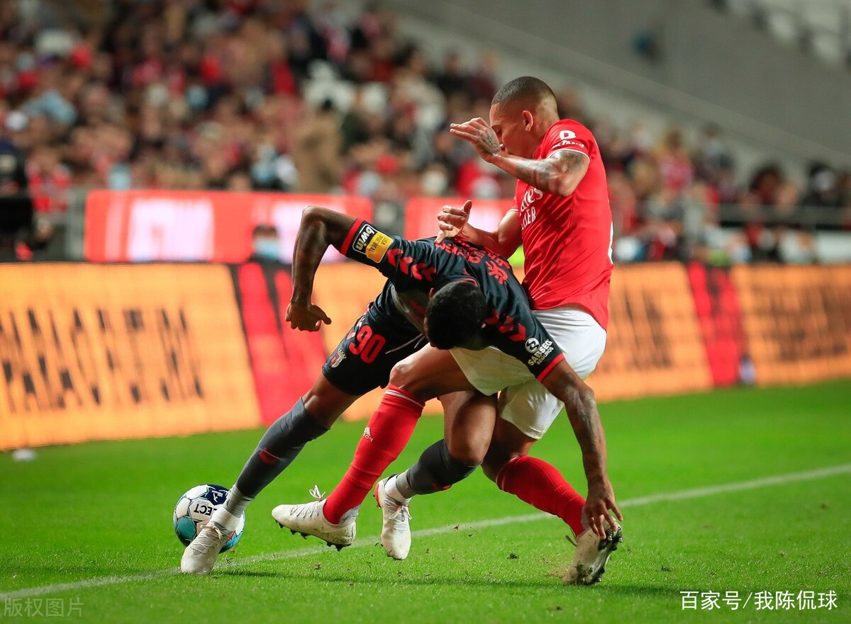 关于窗口期摩纳哥内部沟通：欧联节点到来，球迷炸锅，细节决定成败的信息